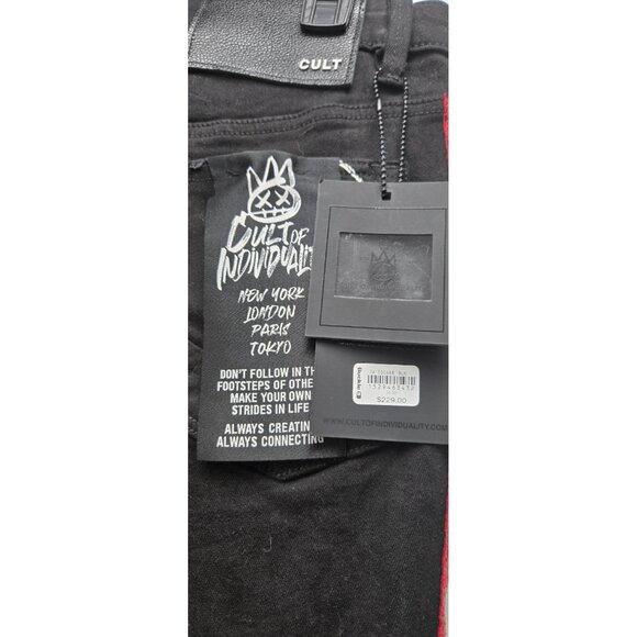 CULT of Individuality Designer Jeans Black Denim Red Snakeskin Distressed NWT - Picture 6 of 10